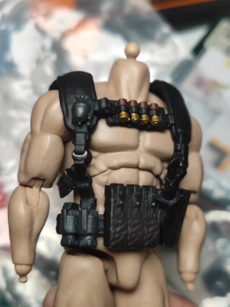 Soft rubber shoulder strap + belt accessories （Toy magazine）1：12