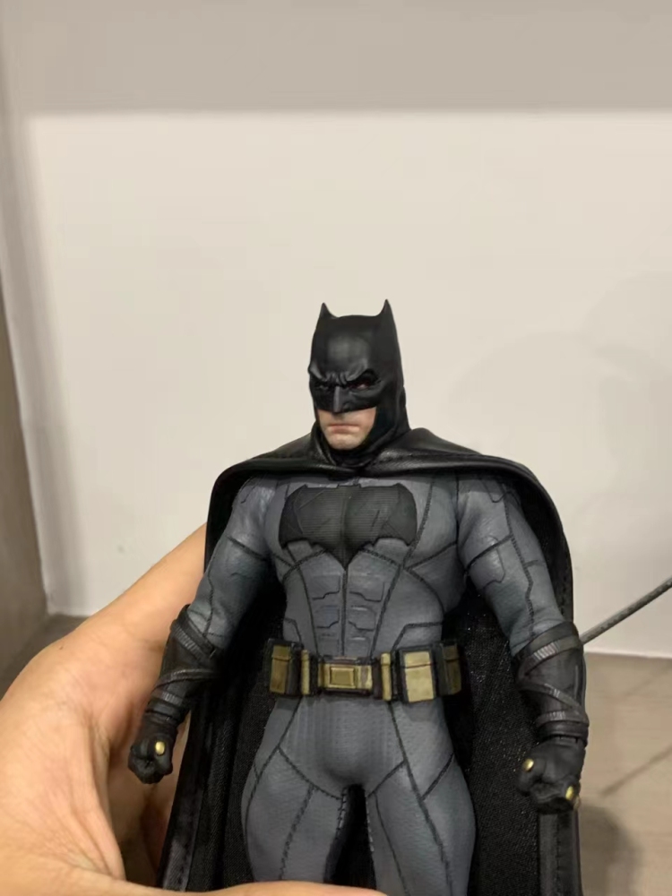 JL Batman (fine paint) headsculpt 1:12