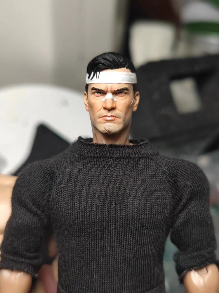 Mezco Turban fighting Punisherr headsculpt 1:12
