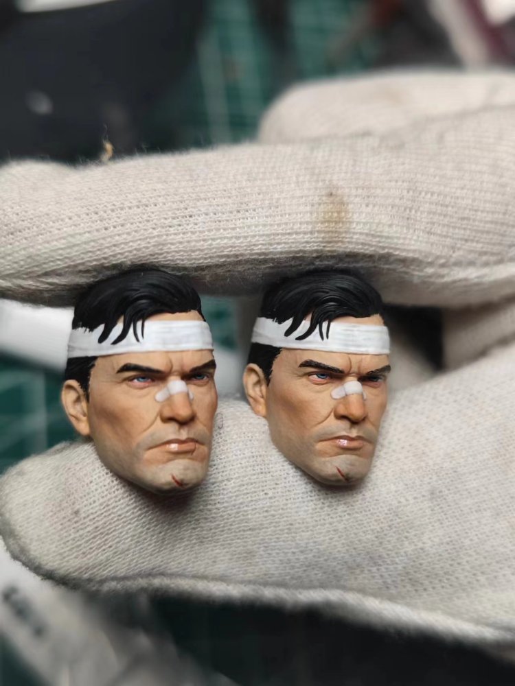 Mezco Turban fighting Punisherr headsculpt 1:12