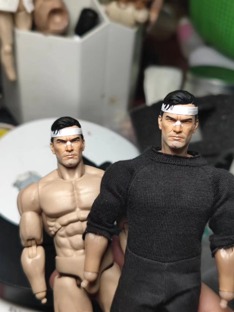 Mezco Turban fighting Punisherr headsculpt 1:12