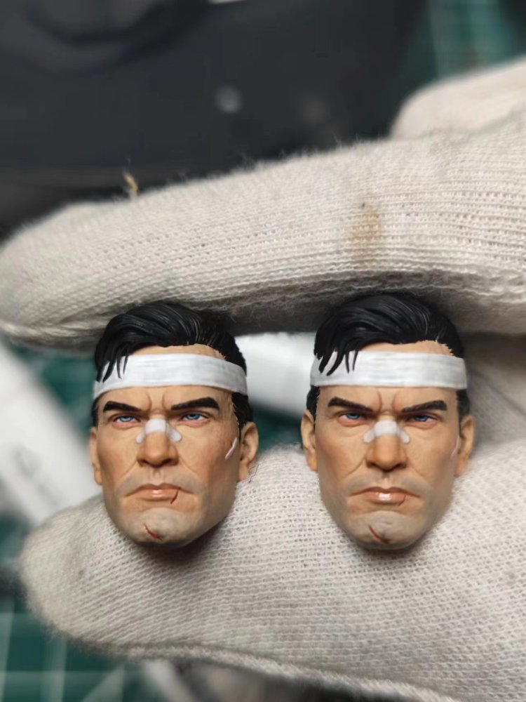 Mezco Turban fighting Punisherr headsculpt 1:12