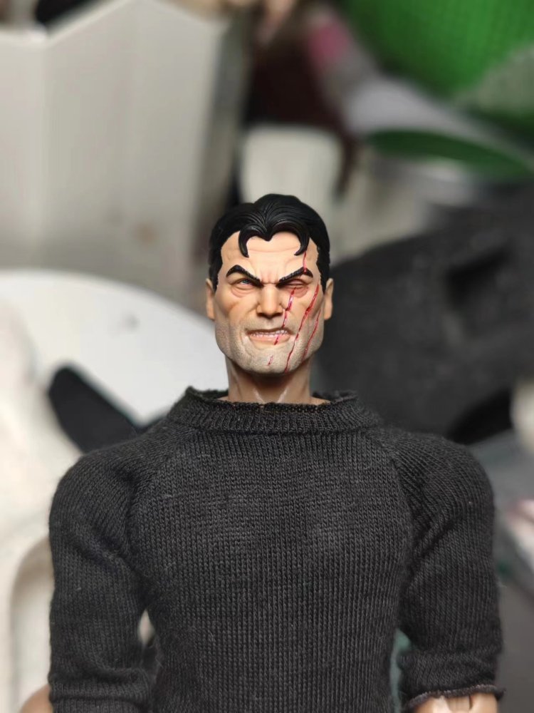 Mezco Scar effect Punisherr headsculpt 1:12