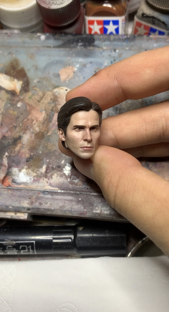batman bale  (fine paint) headsculpt 1:12