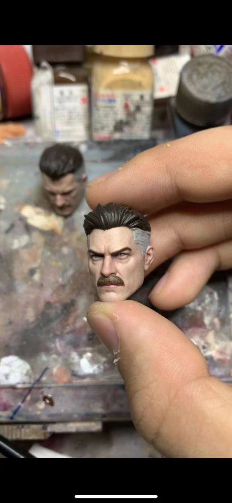 Omni-man 1.0 (Fine Paint) headsculpt 1:12