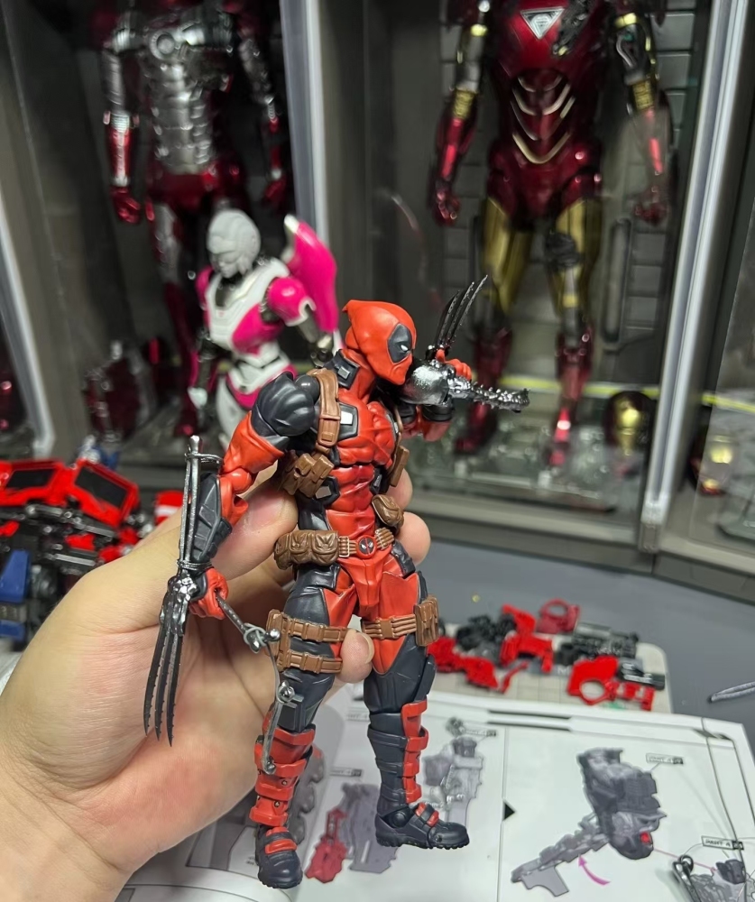 KAIYODO Amazing Yamaguchi  Deadpool 2.0 (Wolverine accessories) 1：12