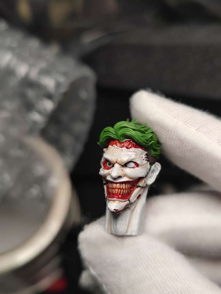 Mezcoo New52 Jokerr headsculpt 1:12