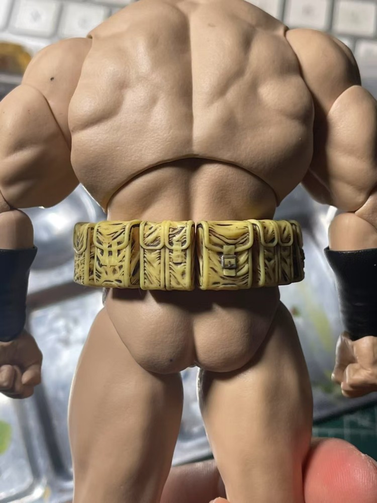 mafex adam batman belt 1:12