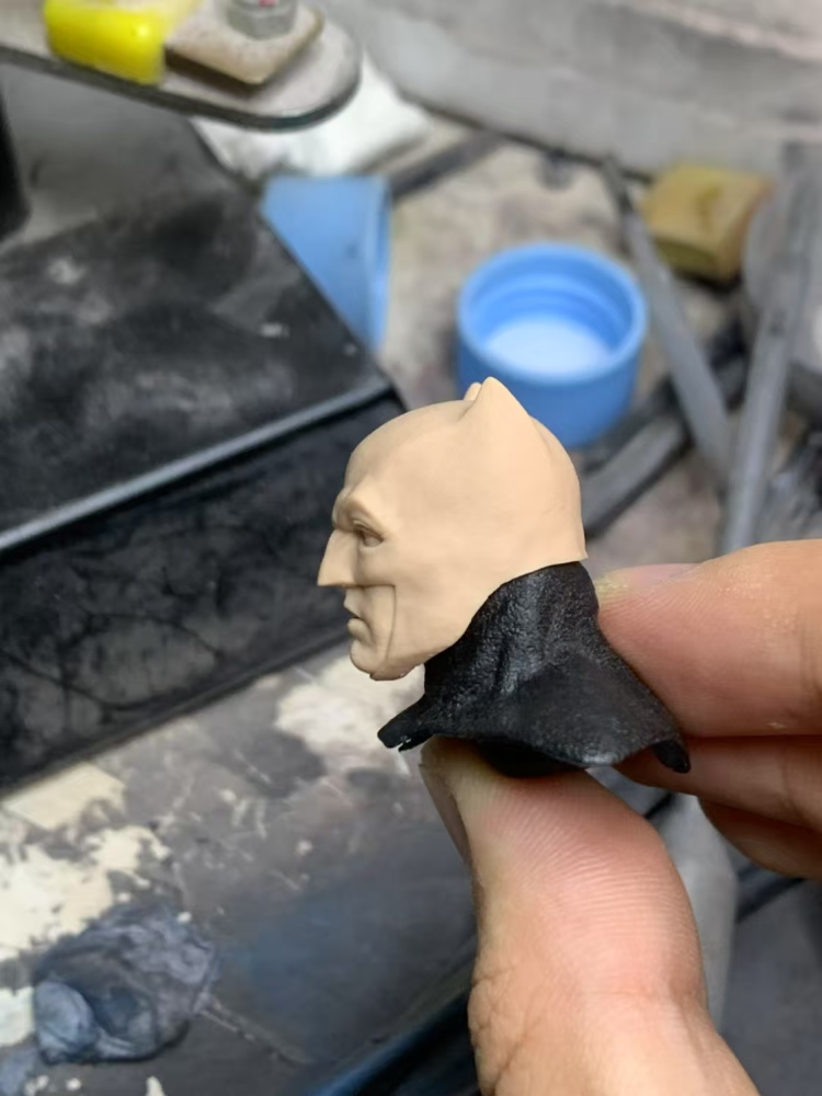 Mezco Bvs batman (fine paint) headsculpt 1:12