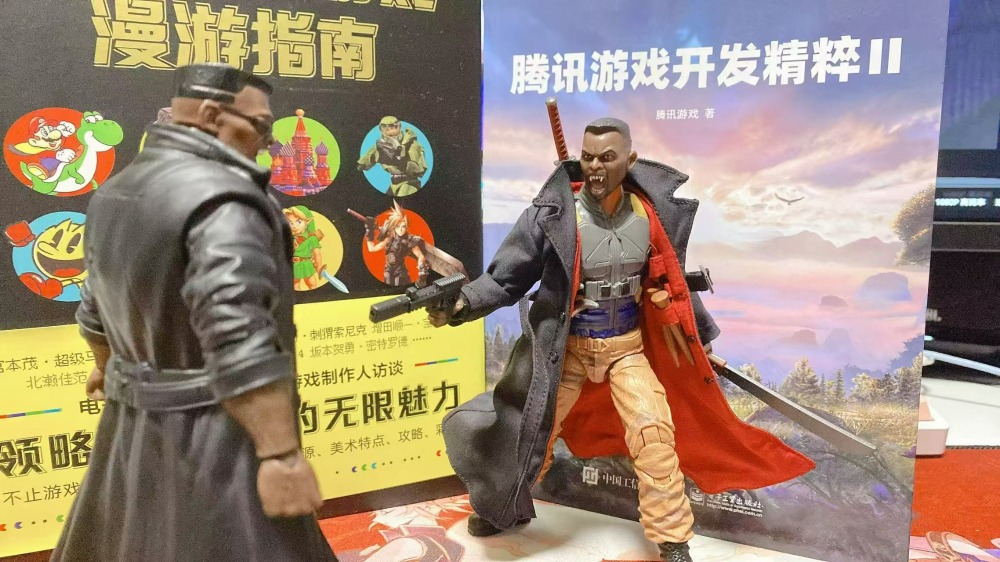 Marvellegends Blade trench coat 1:12