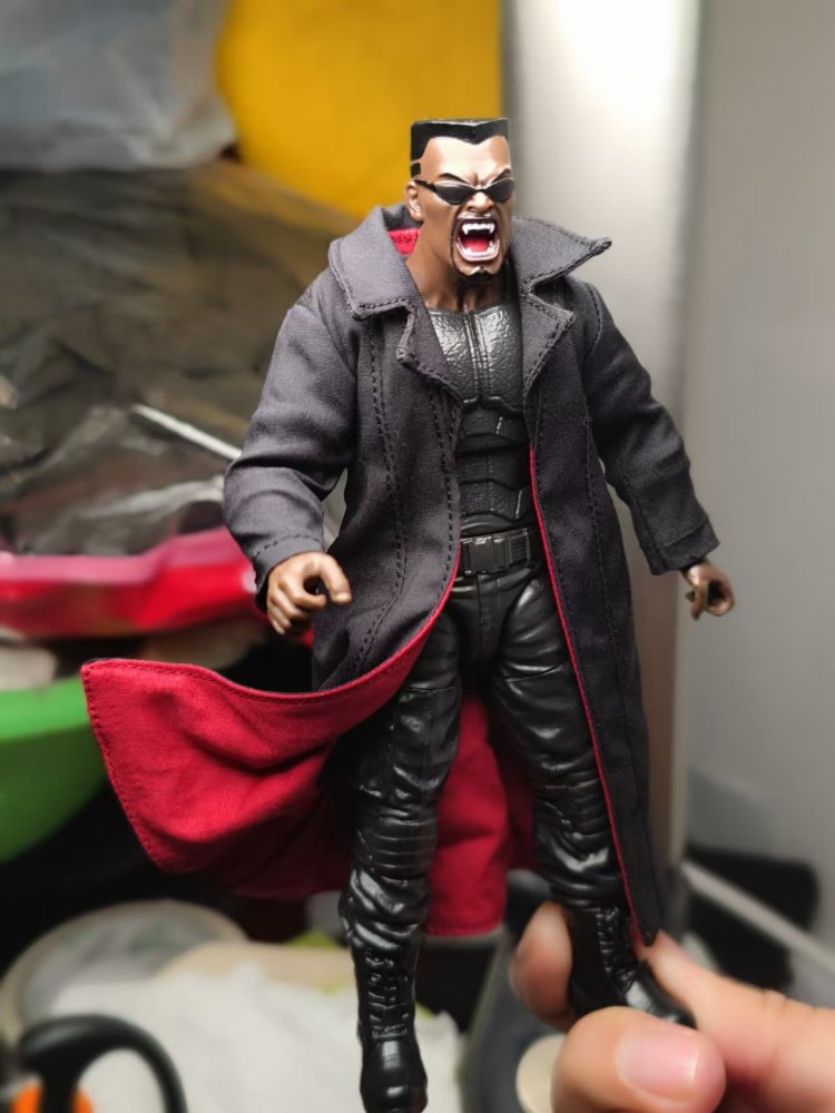 Marvellegends Blade trench coat 1:12
