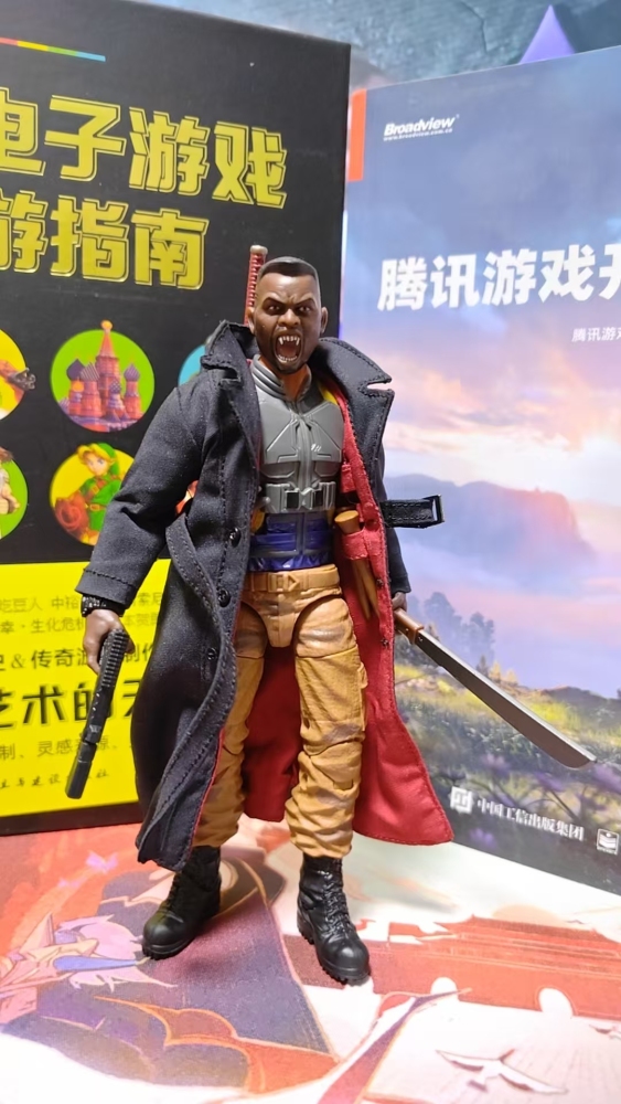 Marvellegends Blade trench coat 1:12