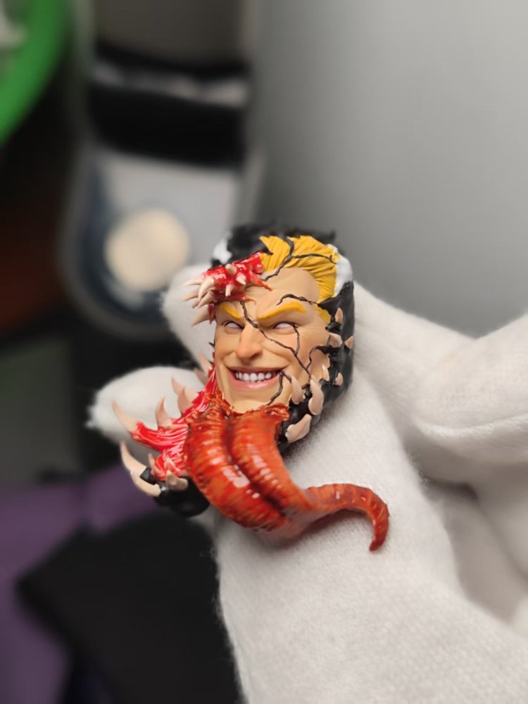 marvellegends Venom headsculpt 1:12