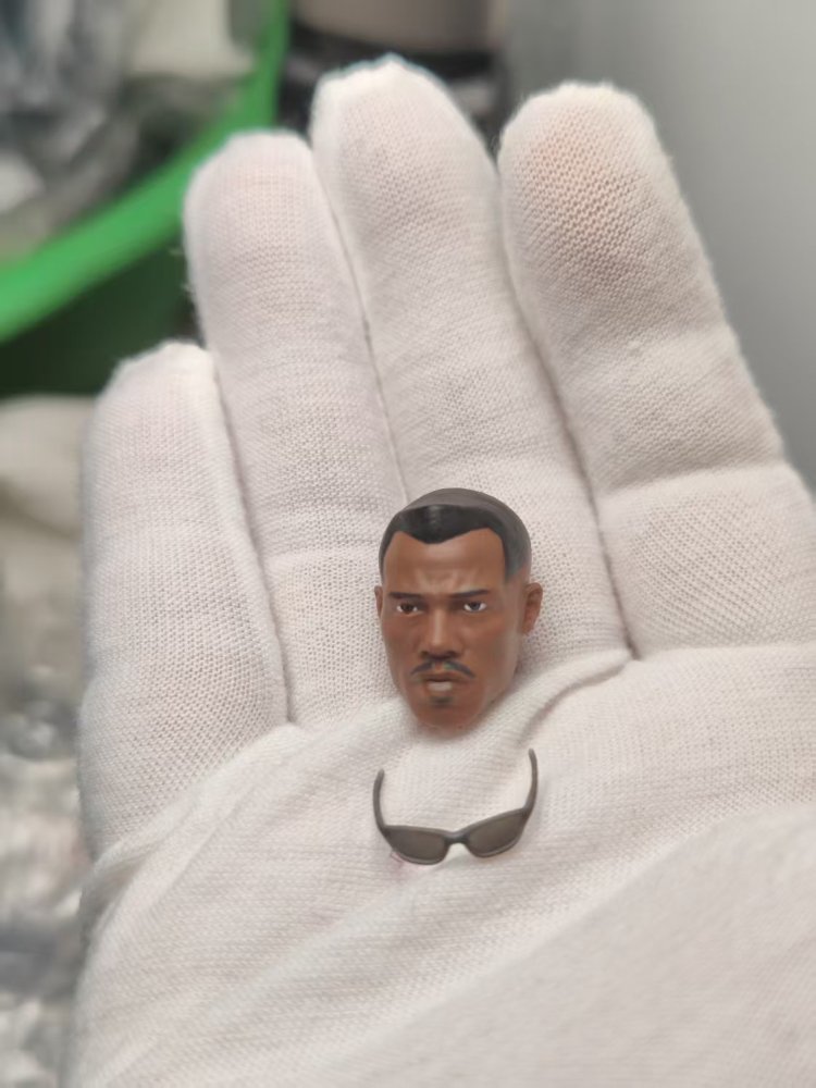 Marvellegends blade 2.0v headsculpt 1:12