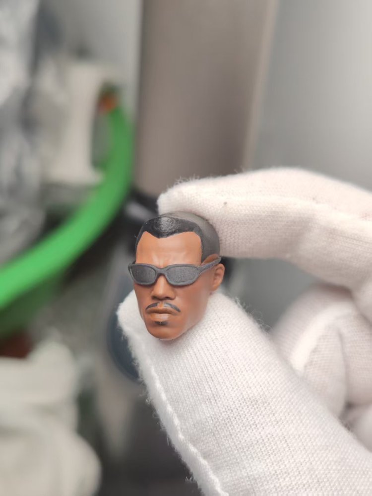 Marvellegends blade 2.0v headsculpt 1:12