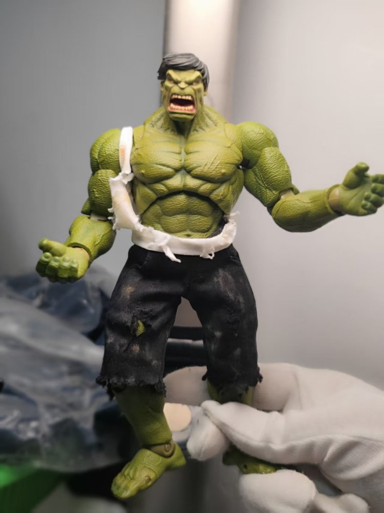 Memory toys HULK black hair headsculpt / shorts + black pants 1:12