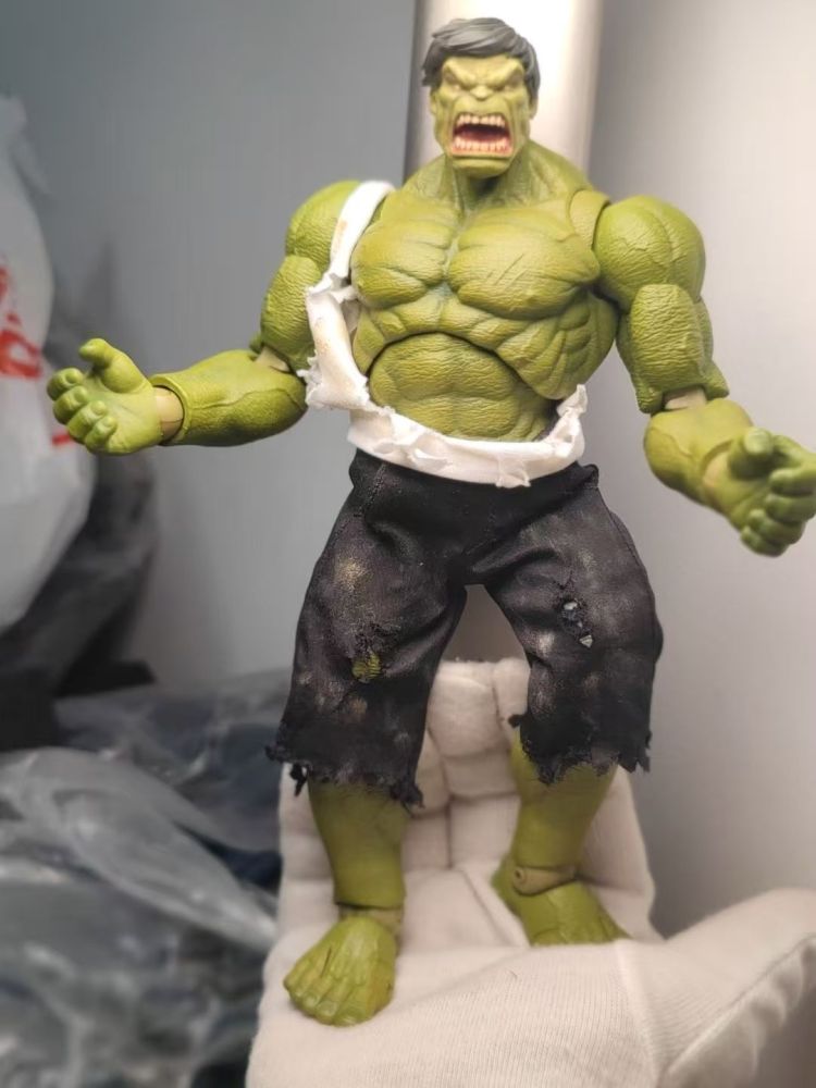 Memory toys HULK black hair headsculpt / shorts + black pants 1:12