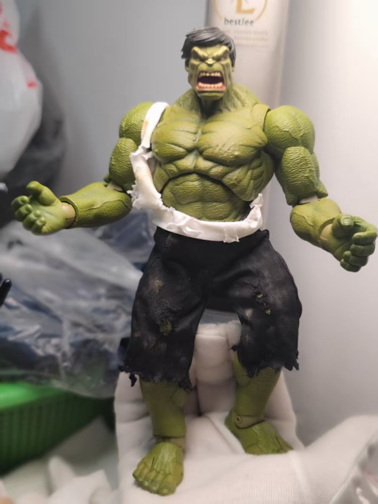 Memory toys HULK black hair headsculpt / shorts + black pants 1:12