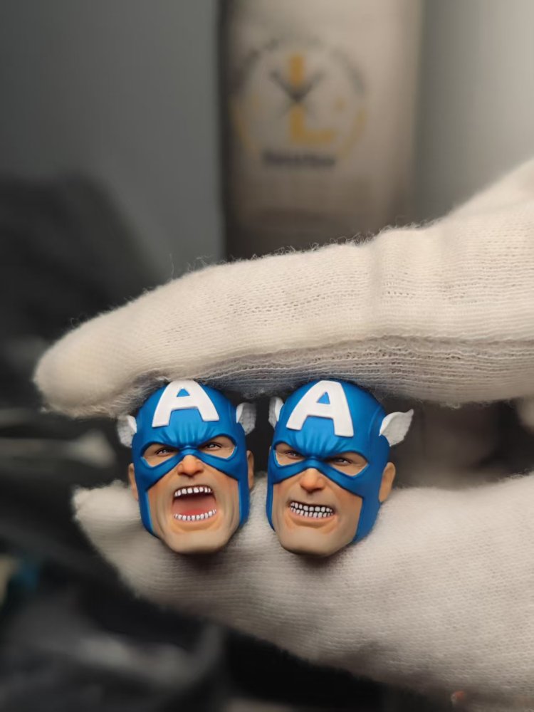 Retro comic version of Captain America's headsculpt 1:12