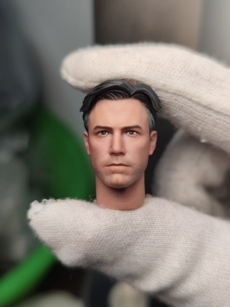 Batman Wayne (Highly Detailed Coloring Version) - Hair Change headsculpt 1:12