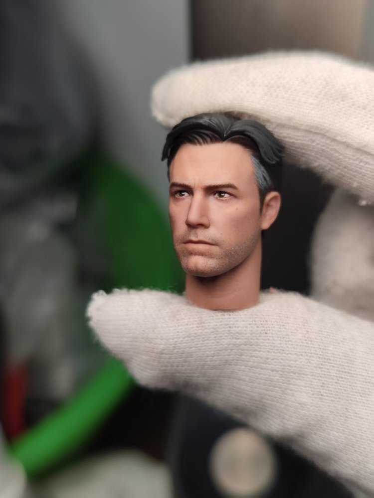 Batman Wayne (Highly Detailed Coloring Version) - Hair Change headsculpt 1:12