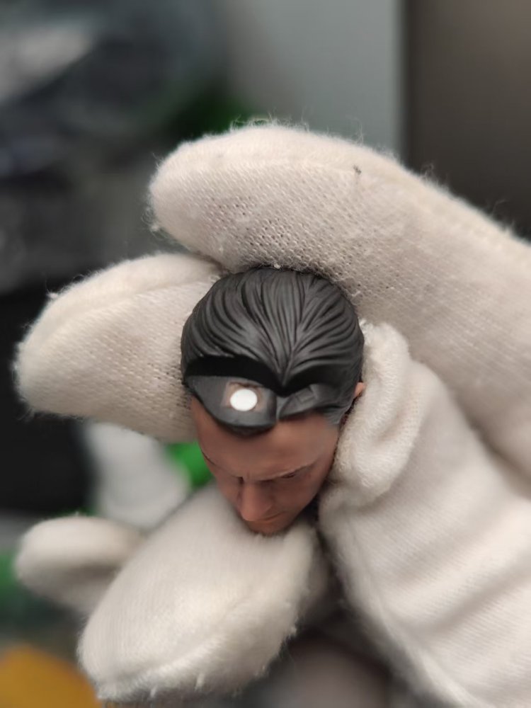 Batman Wayne (Highly Detailed Coloring Version) - Hair Change headsculpt 1:12