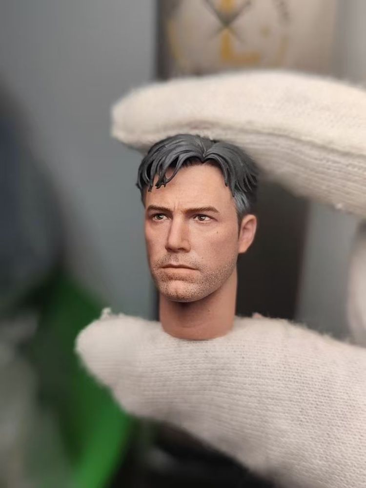 Batman Wayne (Highly Detailed Coloring Version) - Hair Change headsculpt 1:12