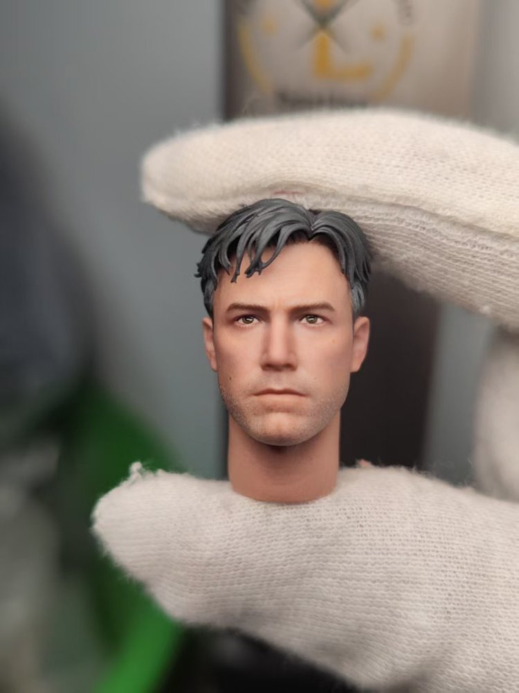 Batman Wayne (Highly Detailed Coloring Version) - Hair Change headsculpt 1:12