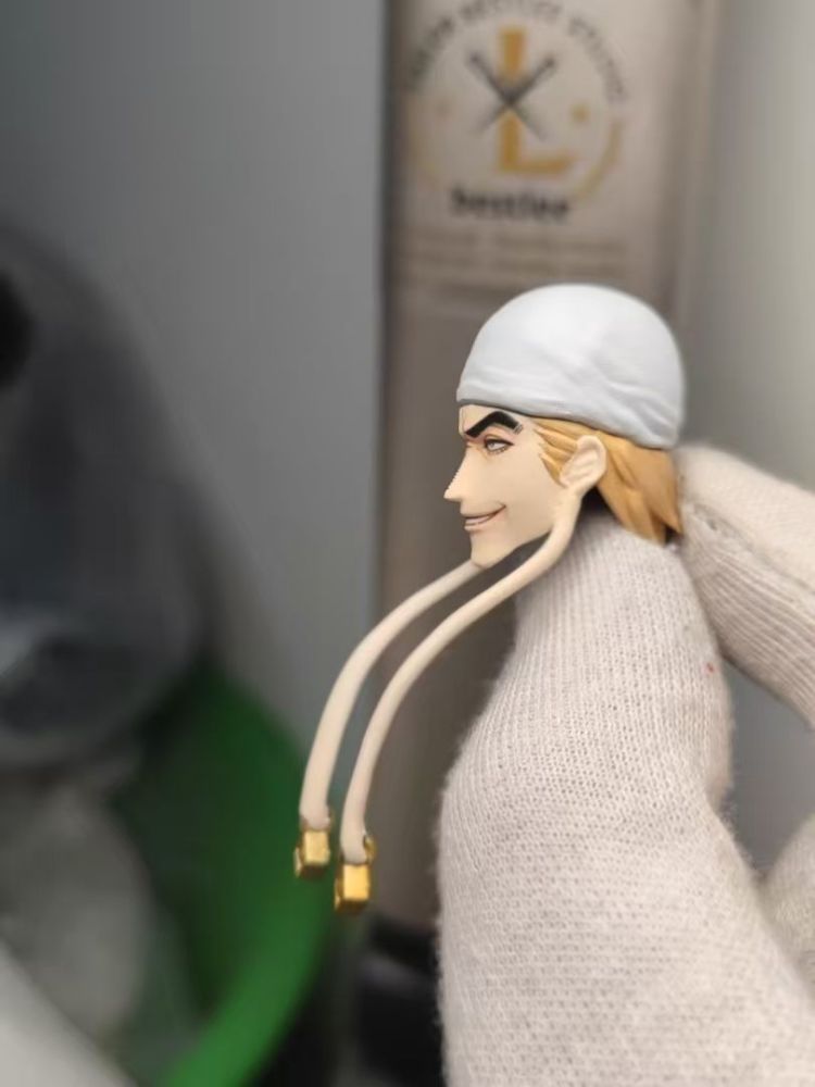 EneL headsculpt 1:12