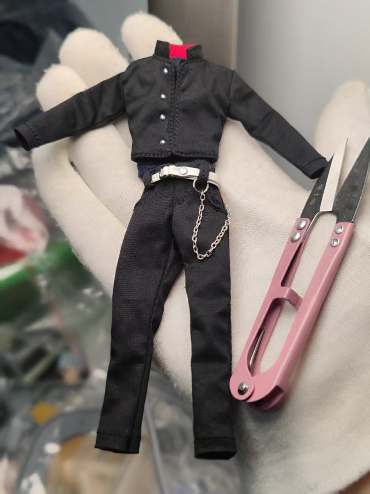 VTOYS Crows Zero Japanese School Uniform 1/12
