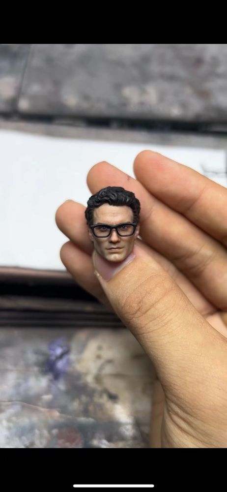 Superman with Glasses (fine paint) headsculpt 1:12