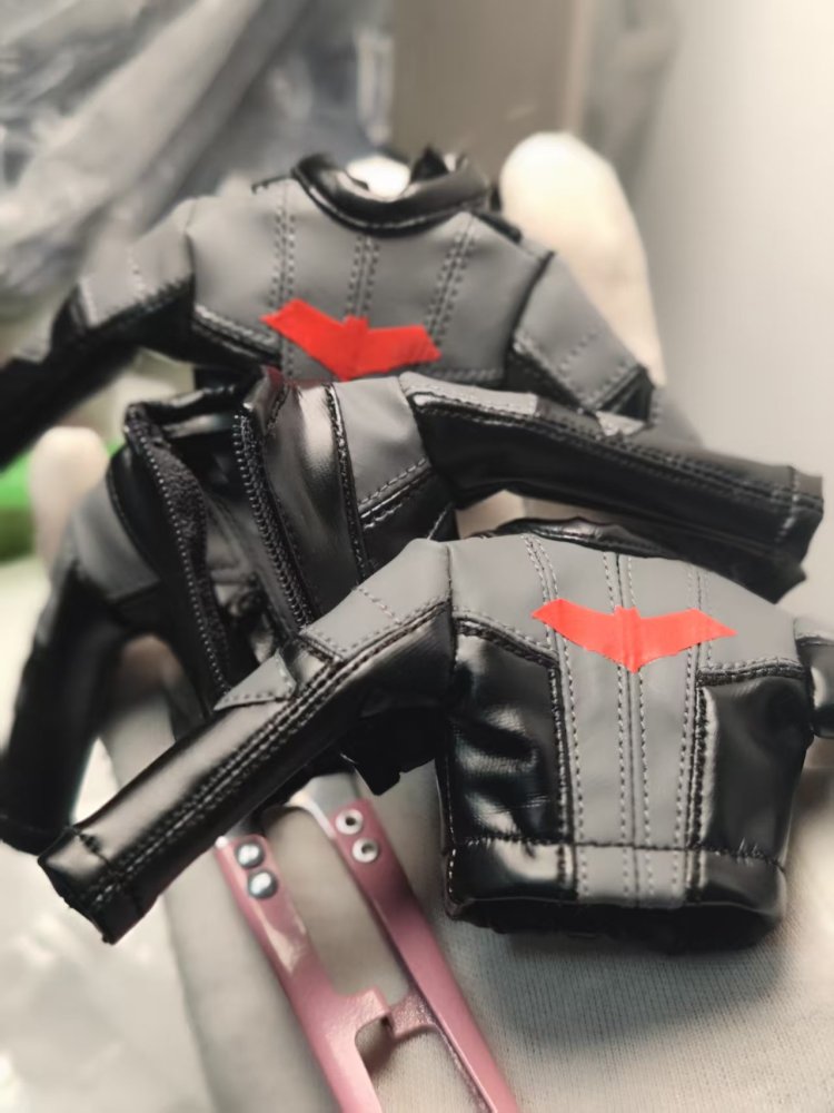 Redhood Suit 1:12