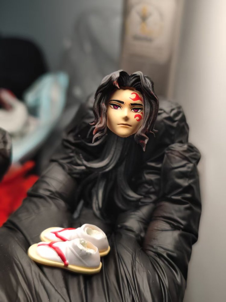 Vtoys YoriiQI headsculpt/shoes 1:12