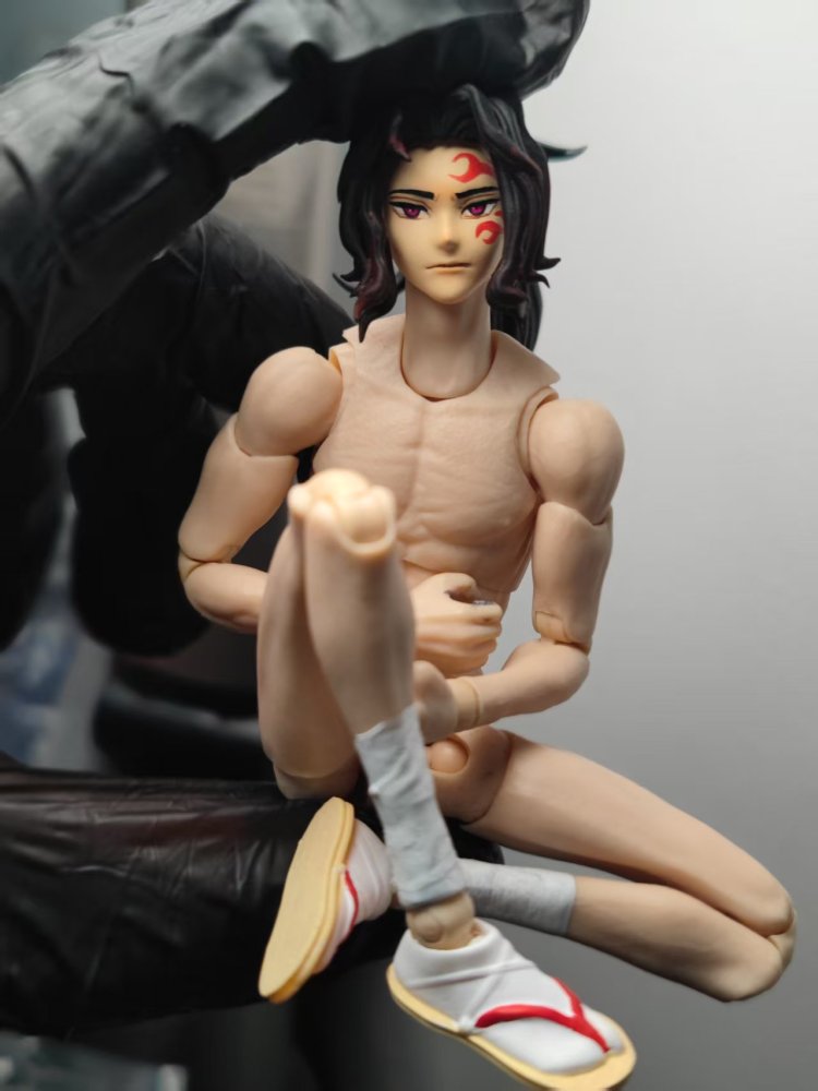Vtoys YoriiQI headsculpt/shoes 1:12