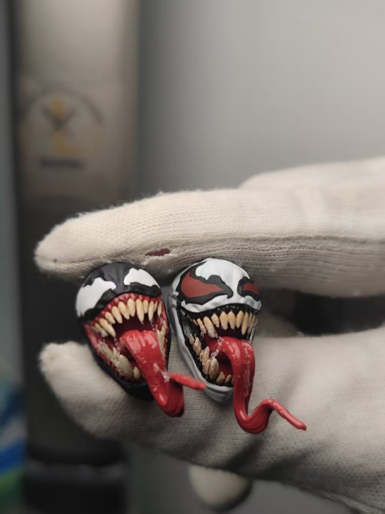 CT KAIYODO Amazing Yamaguchi Agent Venom (Long-tongue version)headsculpt 1:12