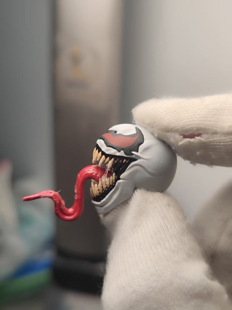 CT KAIYODO Amazing Yamaguchi Agent Venom (Long-tongue version)headsculpt 1:12