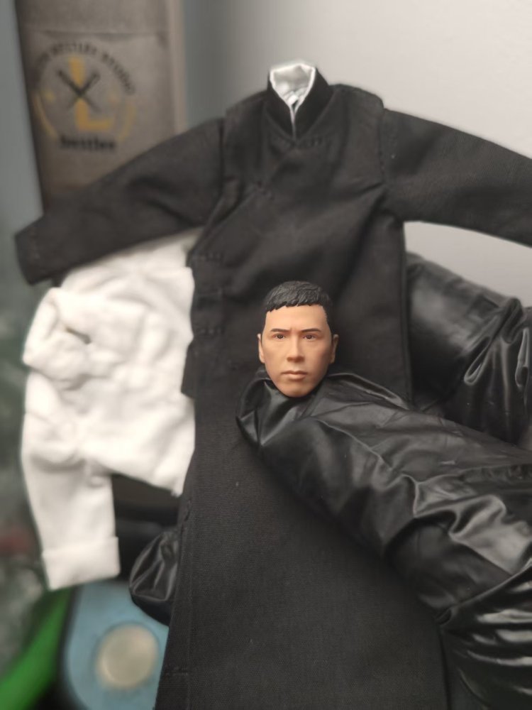 iPman Wing chun man headsculpt/Suit 1/12