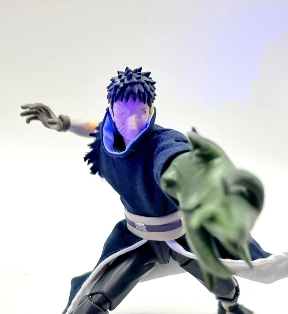 SHF Daito diydoll Suit /Green wooden hand accessories 1:12