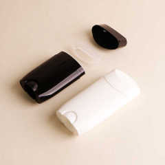 Fancy PP Cosmetic Packaging Oval Shape Sustainable Mini 15g Portable Deodorant Stick Containers