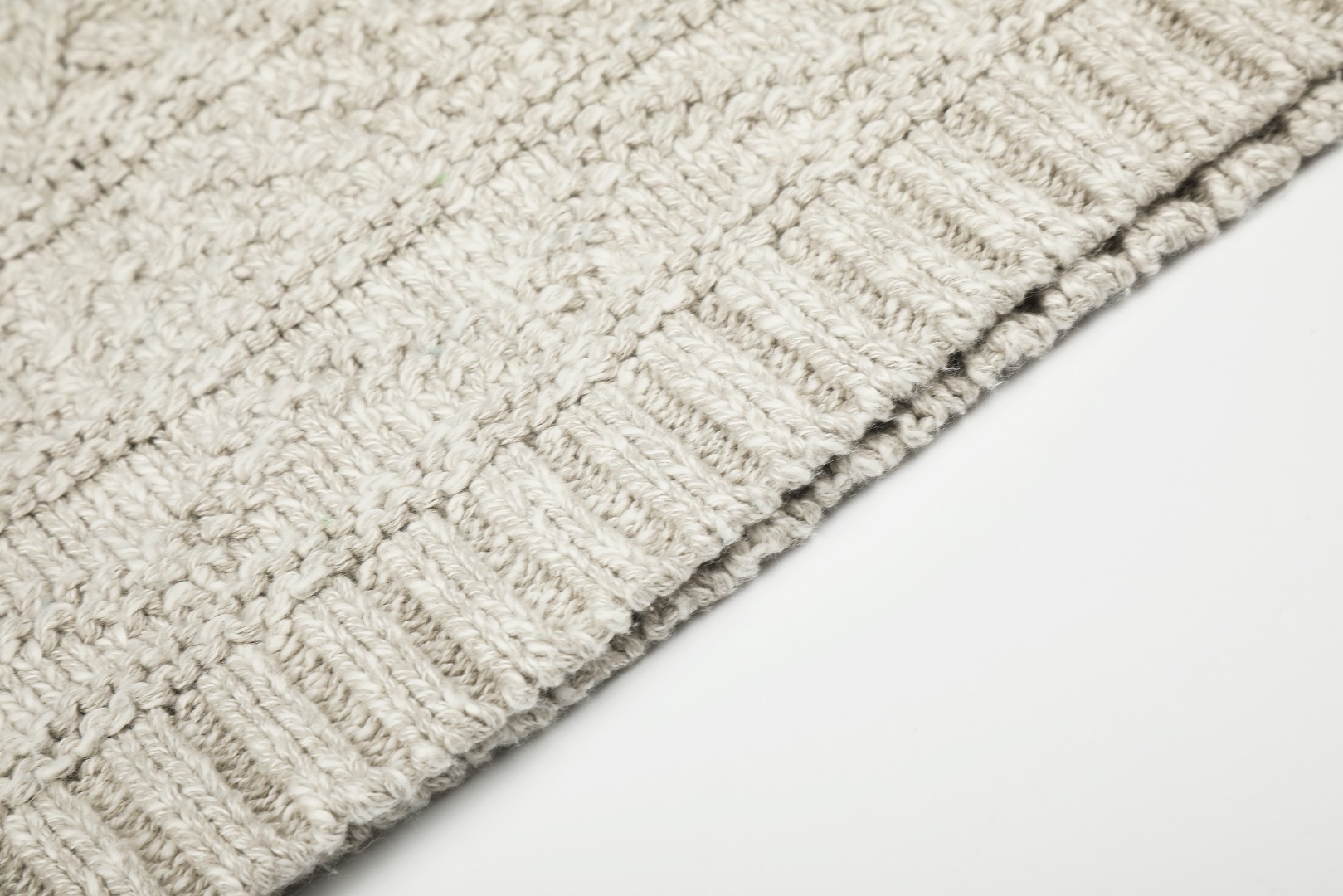 2026 Autumn/Winter New Sweater Love