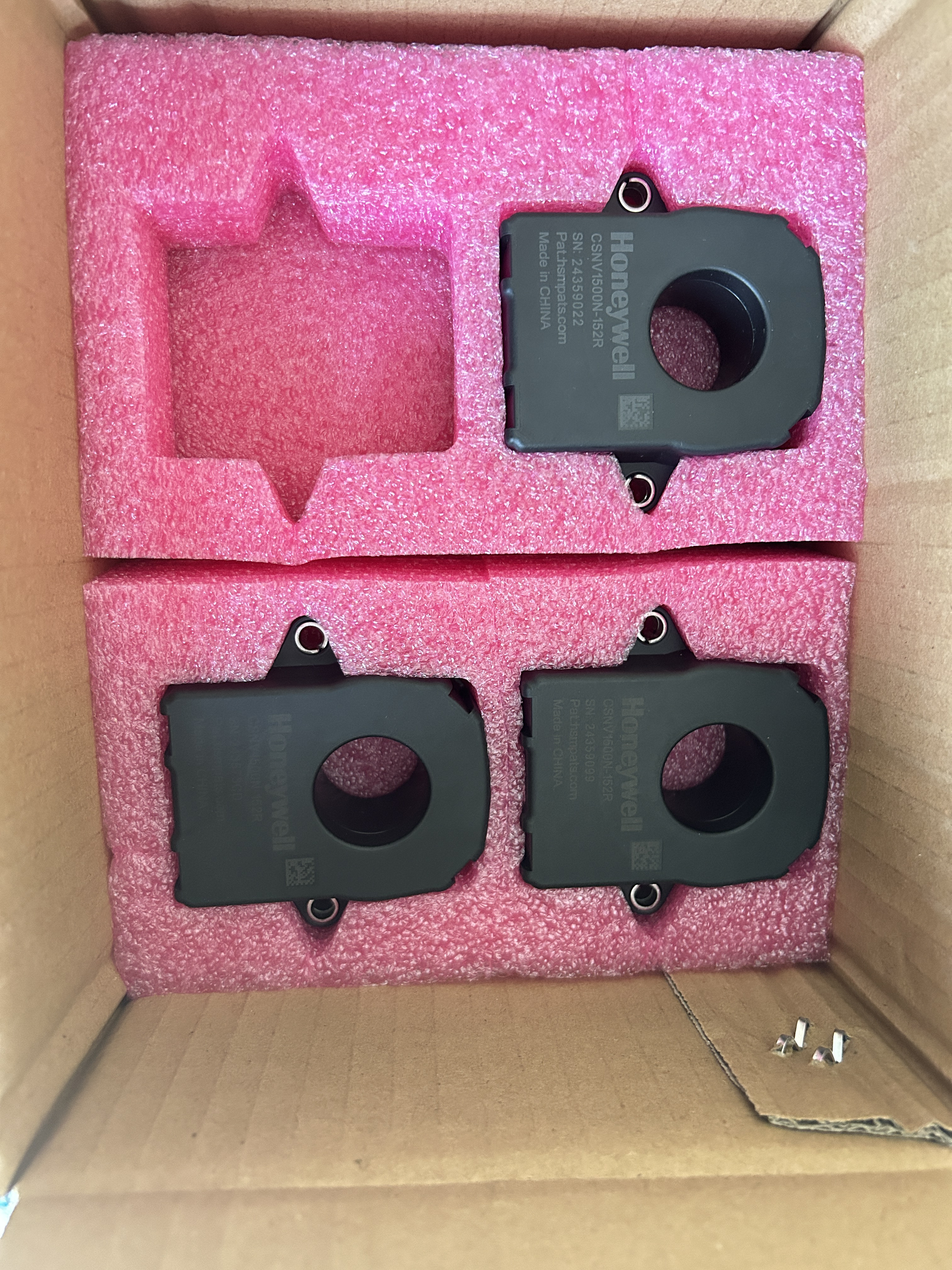 CSNV1500N-152R Series Current Sensors for Electric Vehicles.,Xcontactor.com,CSNV1500N-152R Series Current Sensors for Electric Vehicles.