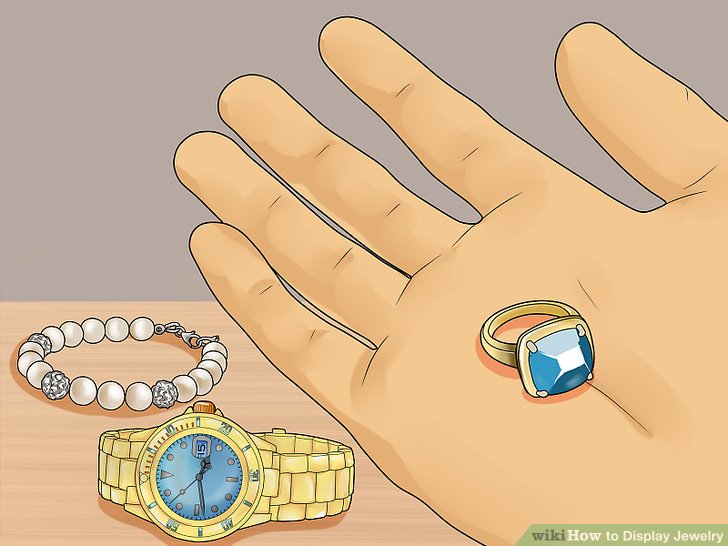 How to Display Jewelry